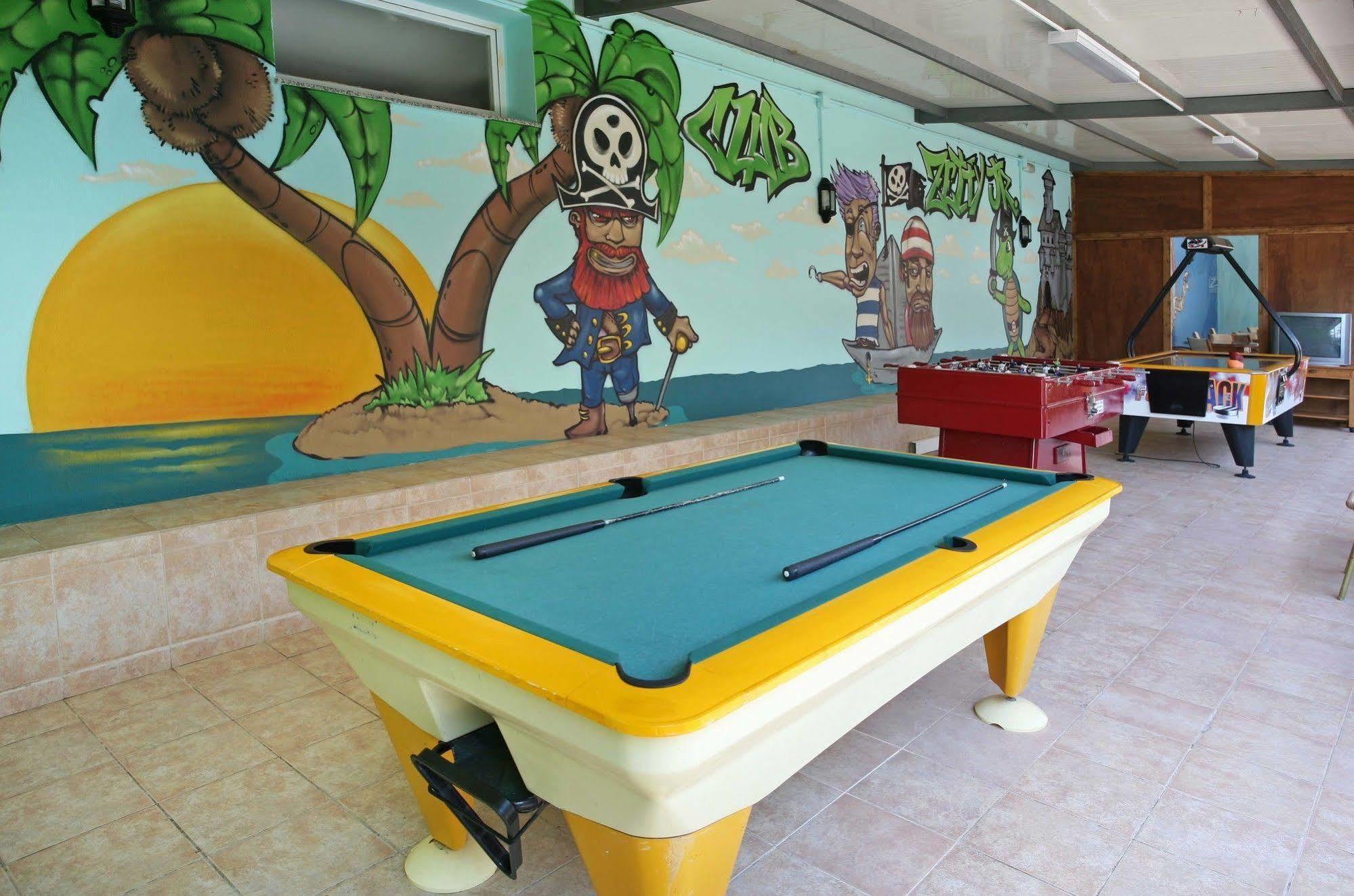 Apartamentos Turisticos Jardines Del Plaza Peñíscola Dış mekan fotoğraf